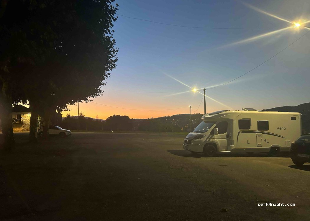(36818) Redondela - 35 Estrada a Pazos de Borbén — foto 3