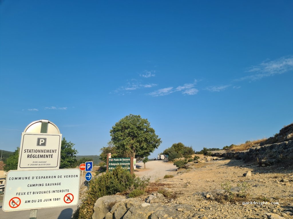 (04800) Esparron-de-Verdon - 1 Corniche des Aires — foto