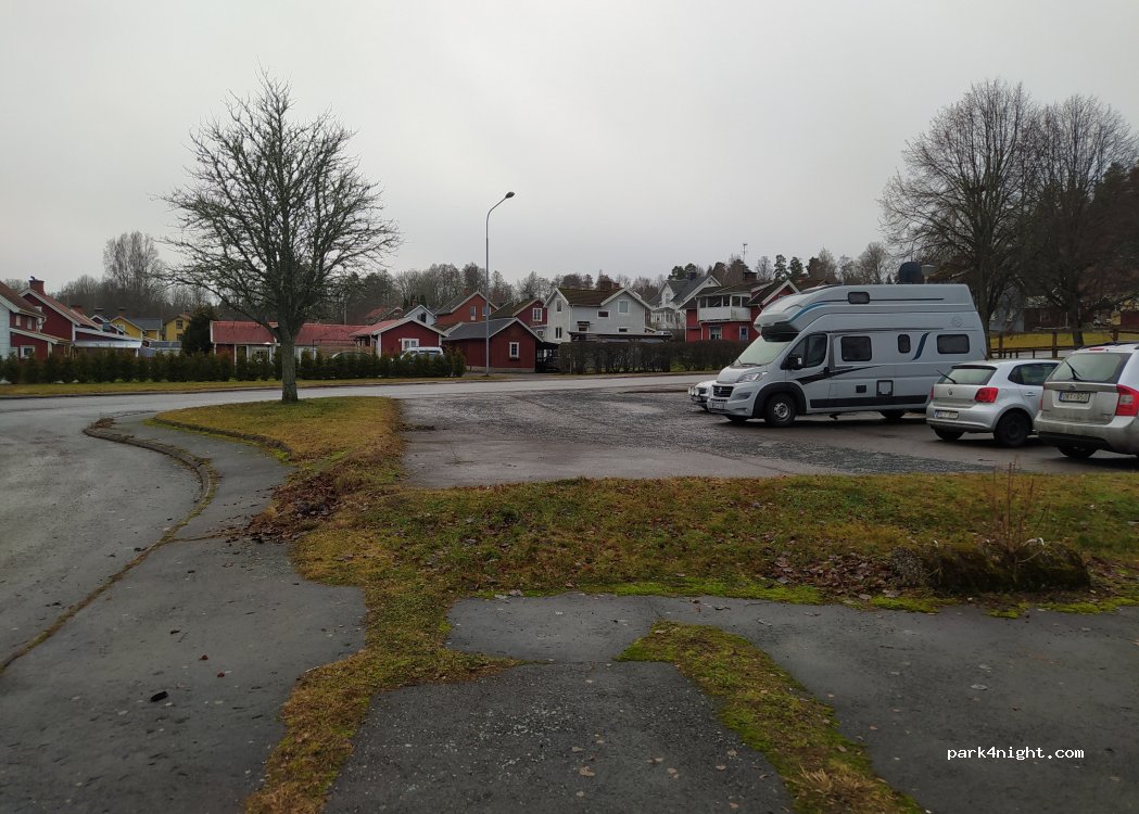 (570 23) Anneberg - 1 Solbergavägen — foto