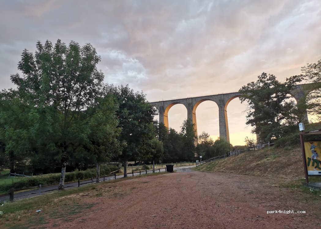(71170) Mussy-sous-Dun - Les Branlards — foto 2
