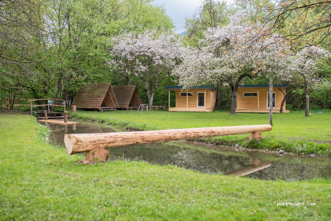 Boutique Camp - Na Otoku — foto