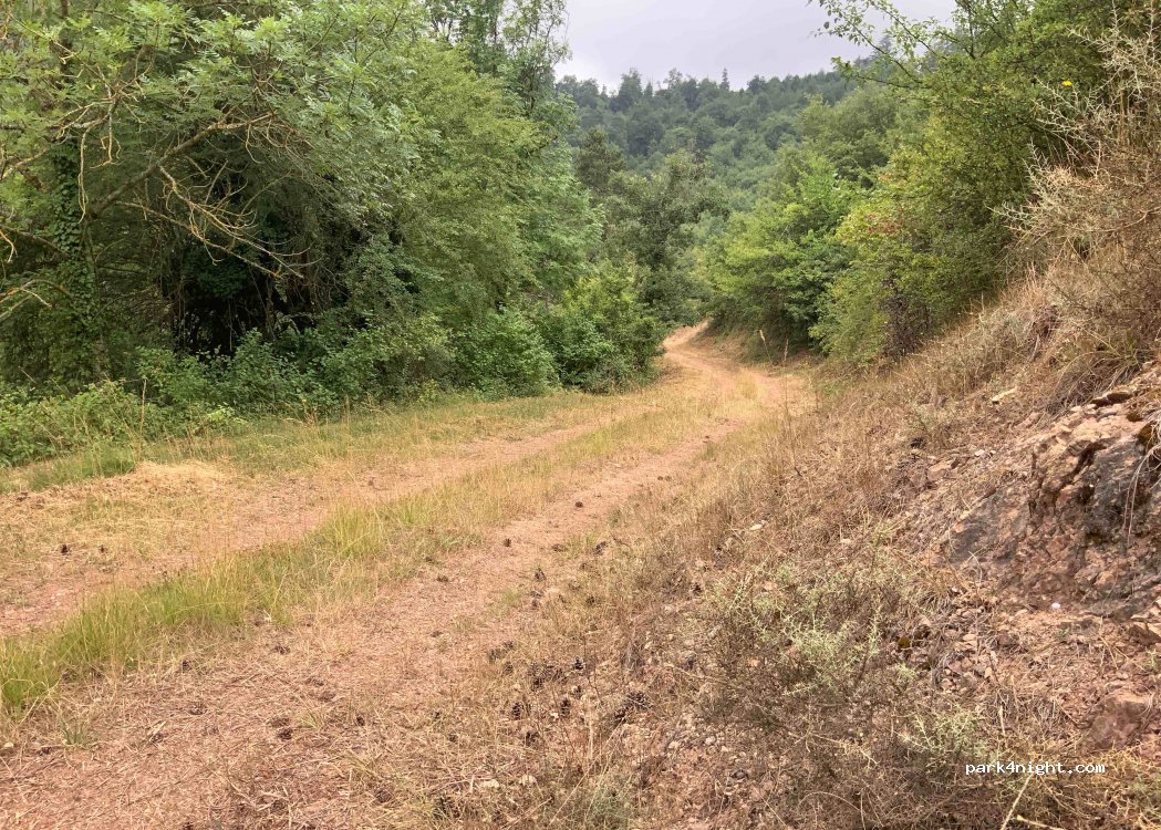 (11330) Albières - Unnamed Road — foto