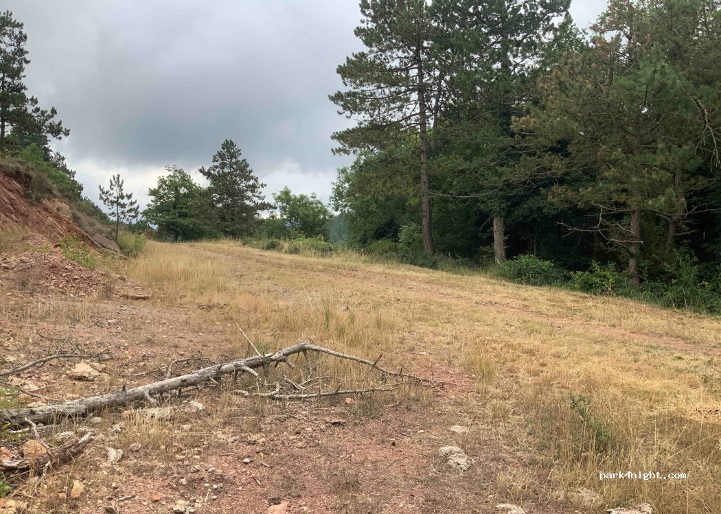 (11330) Albières - Unnamed Road — foto 2