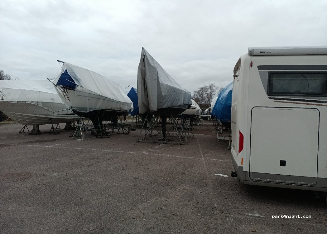 Wohnmobil Stellplatz Figeholm-Vasakajen — foto 2