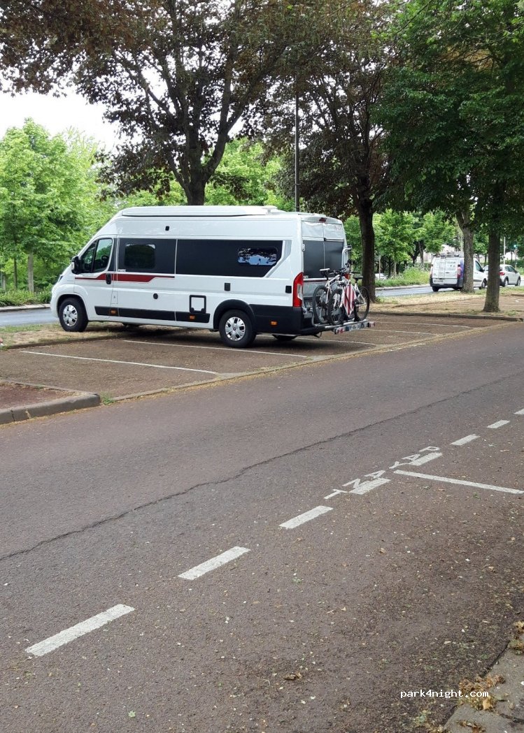 (80000) Amiens - 52 Boulevard de Beauvillé — foto 3