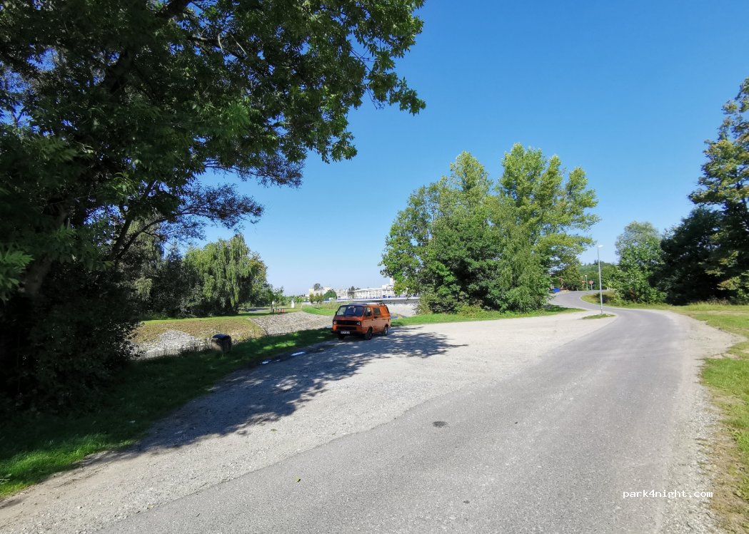 (756 54) Zubří - Háje — foto 3
