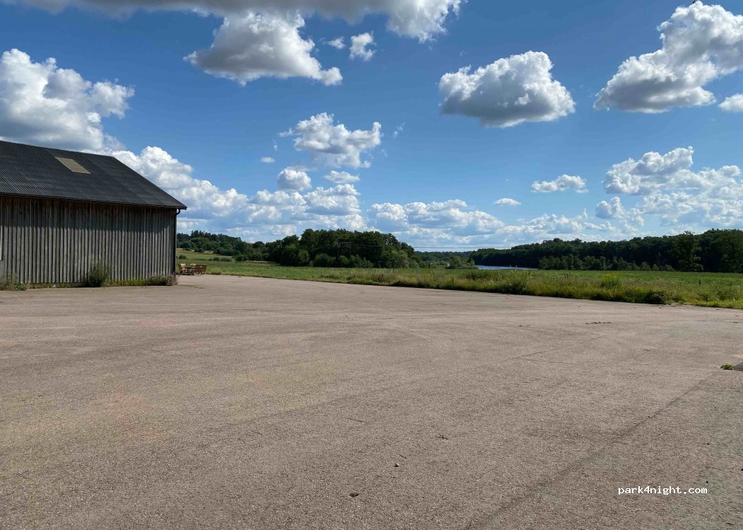 Kungsgarden Motorhome Parking — foto 2
