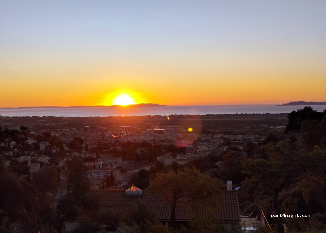 (83400) Hyères - 504 Chemin de la Porte Saint-Jean — foto 4