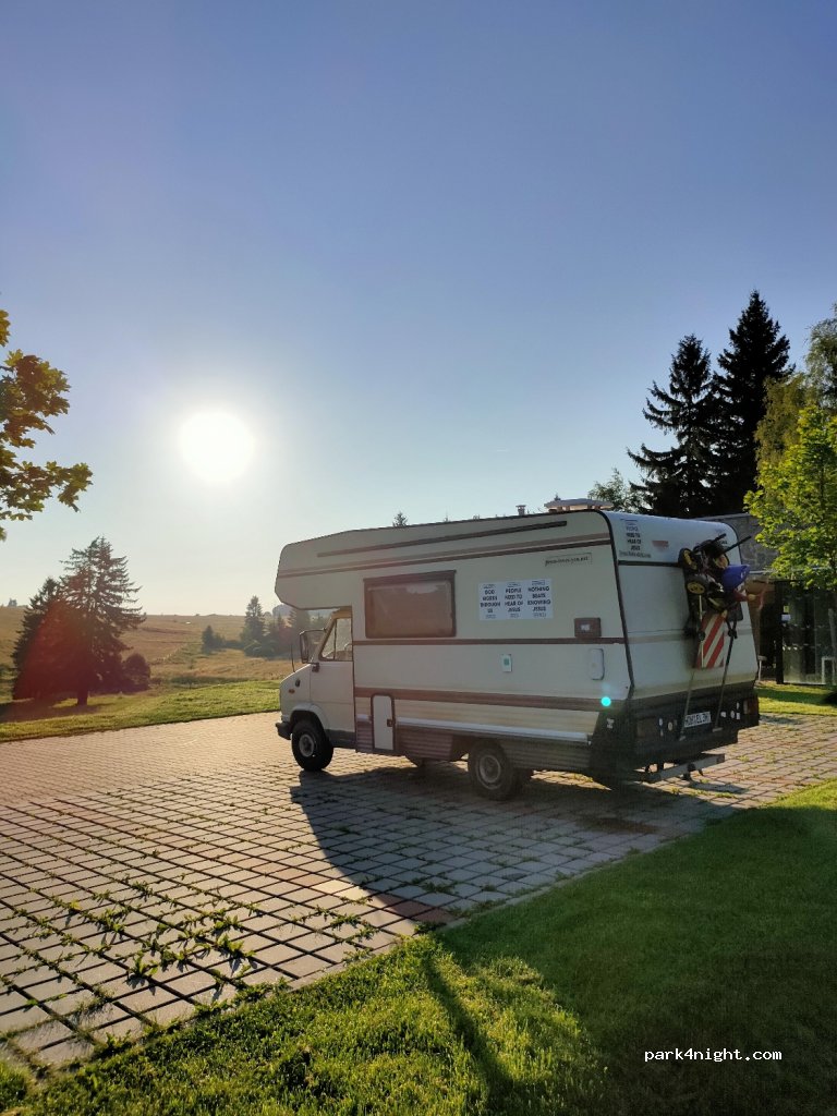 (356 01) Rovná - 210 — foto
