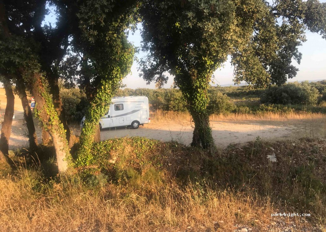 (13111) Coudoux - Route des Quatre Termes — foto