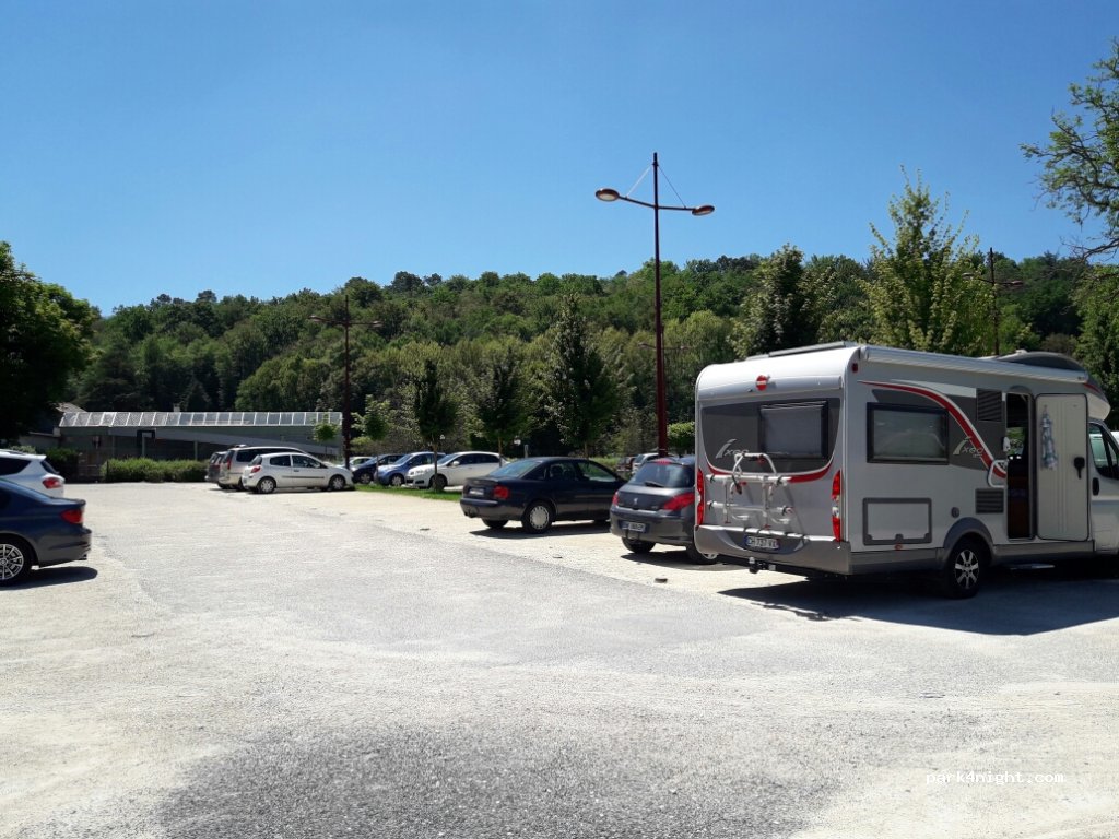 (24330) Saint-Laurent-sur-Manoire - D6089 — foto