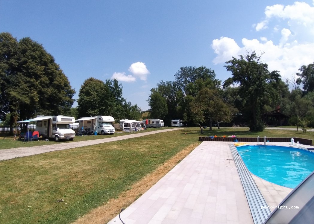 Bik Camp — foto
