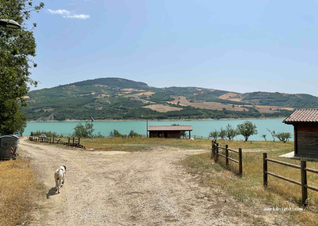 (86040) Macchia Valfortore - Unnamed Road — foto 2