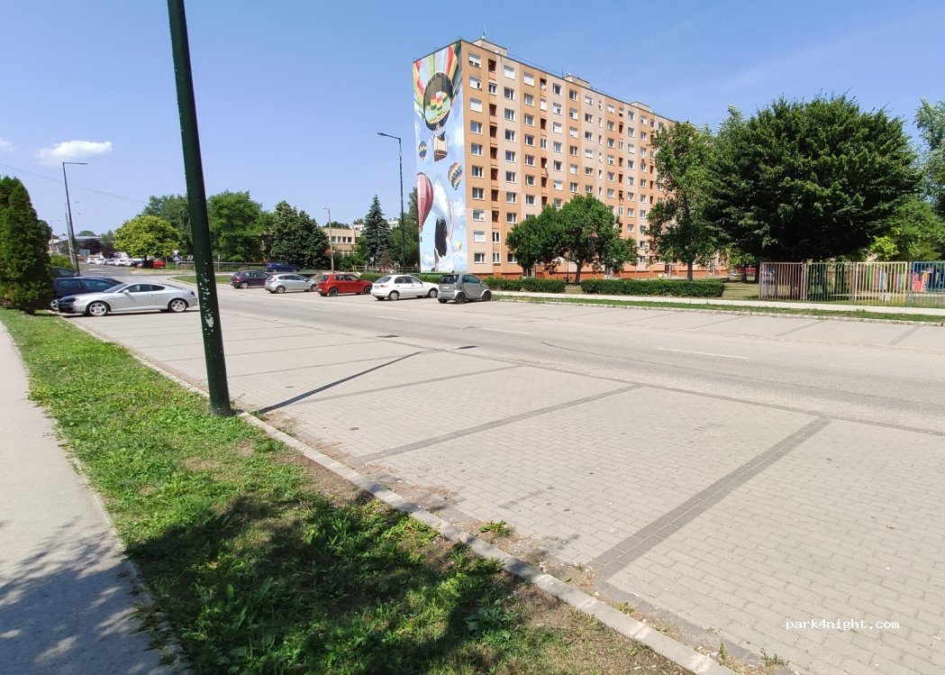 (3700) Kazincbarcika - 1 Herbolyai út — foto 2