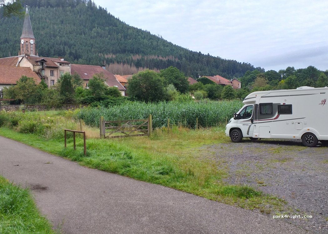 (88110) Raon-sur-Plaine - 4 Gr Grande Rue — foto