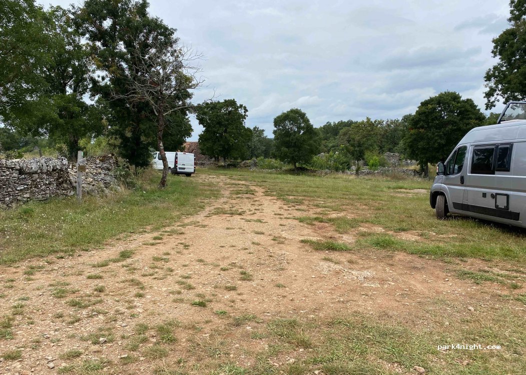 (46500) Miers - Barrières — foto