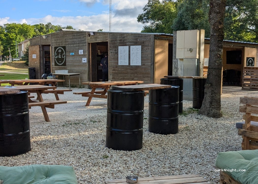 (16120) Châteauneuf-sur-Charente - 2 Chemin du Bain des Dames — foto 4
