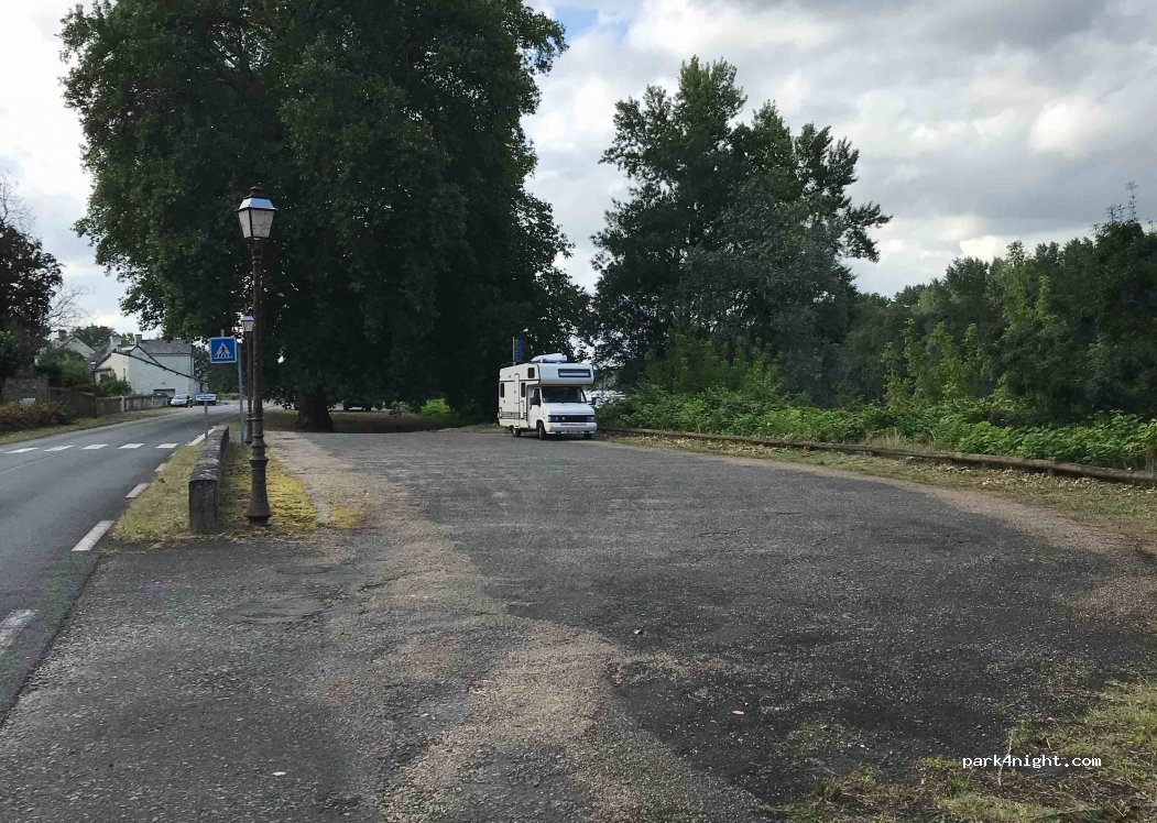 (37500) Saint-Germain-sur-Vienne - 17 Route de l'Église — foto