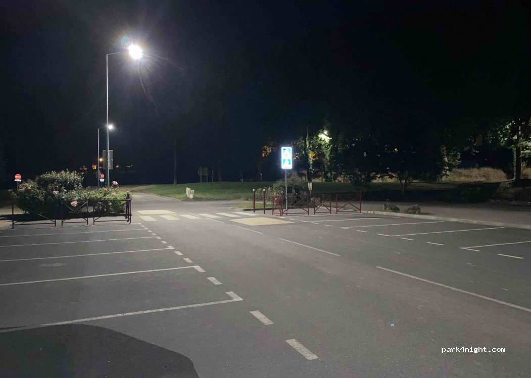 (31450) Ayguesvives - 12 Impasse des Violettes — foto