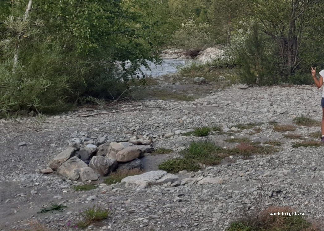 (05310) Freissinières - D238 — foto