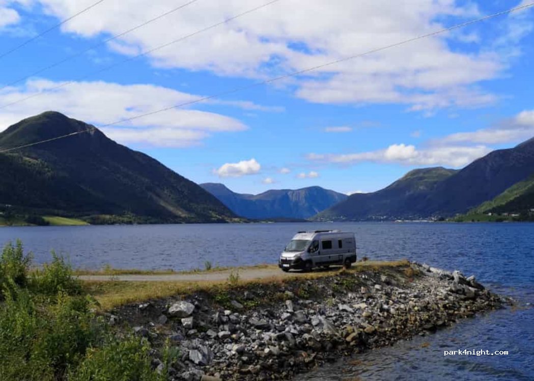 (6150) Ørsta - Sjøvegen — foto