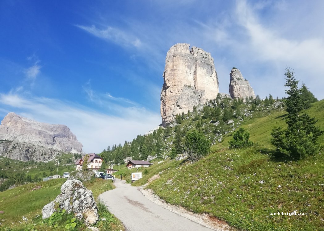 (32043) Cortina d'Ampezzo - 439 — foto 2