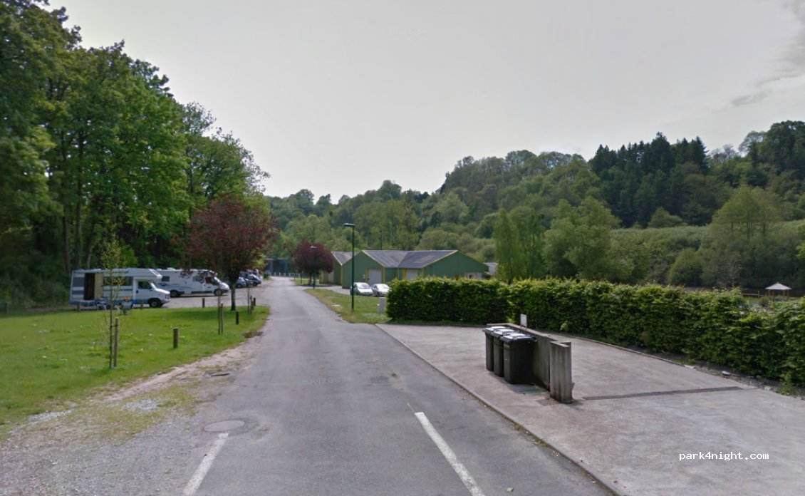 (56930) Saint-Nicolas des Eaux - Allée du Vieux Blavet — foto