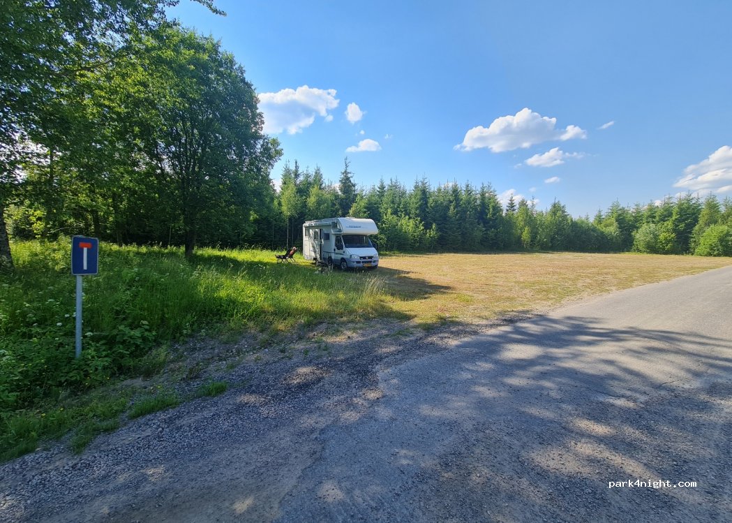 (565 92) Mullsjo - Unnamed Road — foto 2