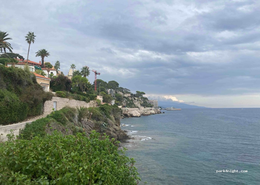 (06320) Cap-d'Ail - 10 Avenue Raymond Gramaglia — foto 3