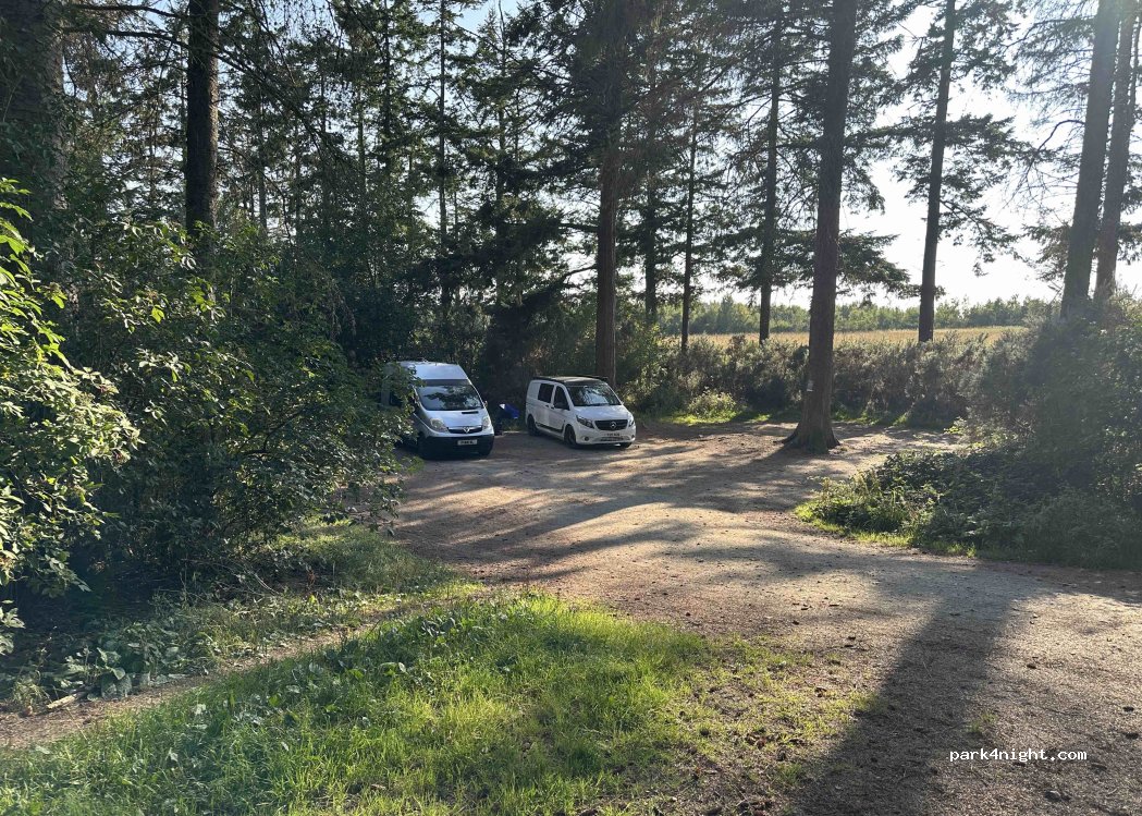 (IV36 2US) Forres - 2 Sanquhar Mains Private Road — foto 4