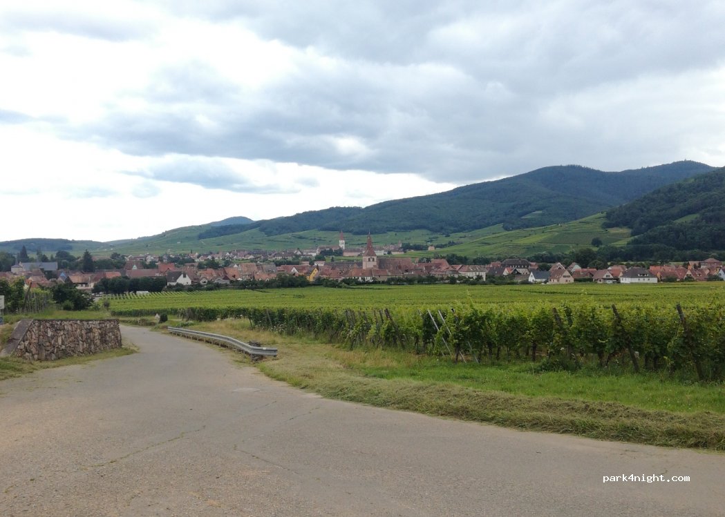 (68240) Kaysersberg - Unnamed Road — foto