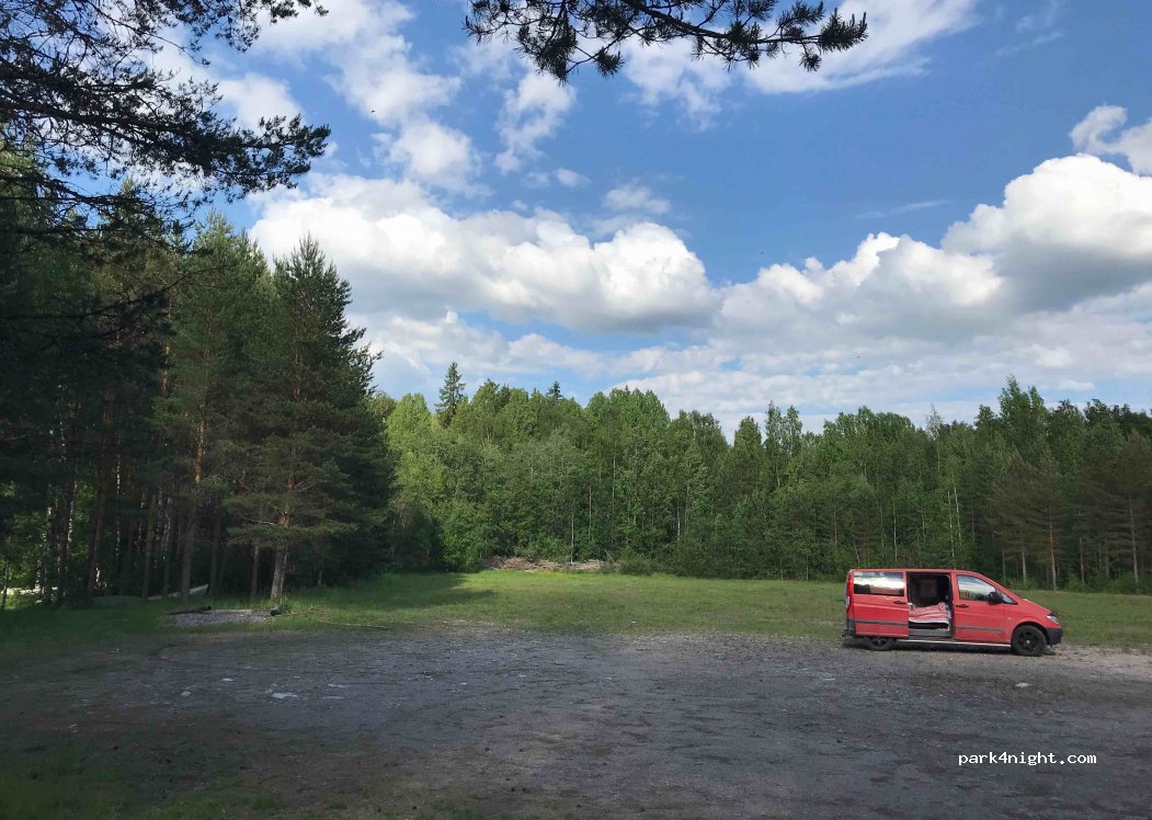(12130) Hausjarvi - 32 Saitantie — foto