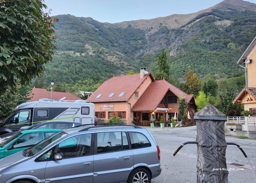 (05800) Aspres-lès-Corps - Le Faux — foto 4