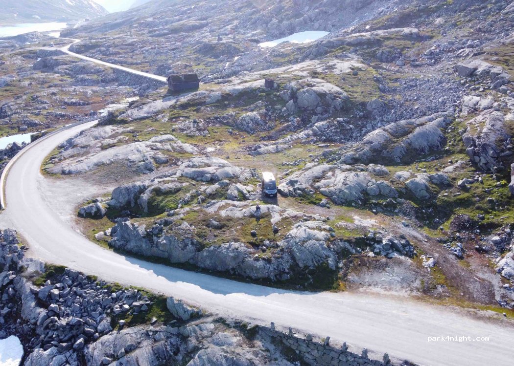 (6798) Hjelledalen - 943 Gamle Strynefjellsveg — foto