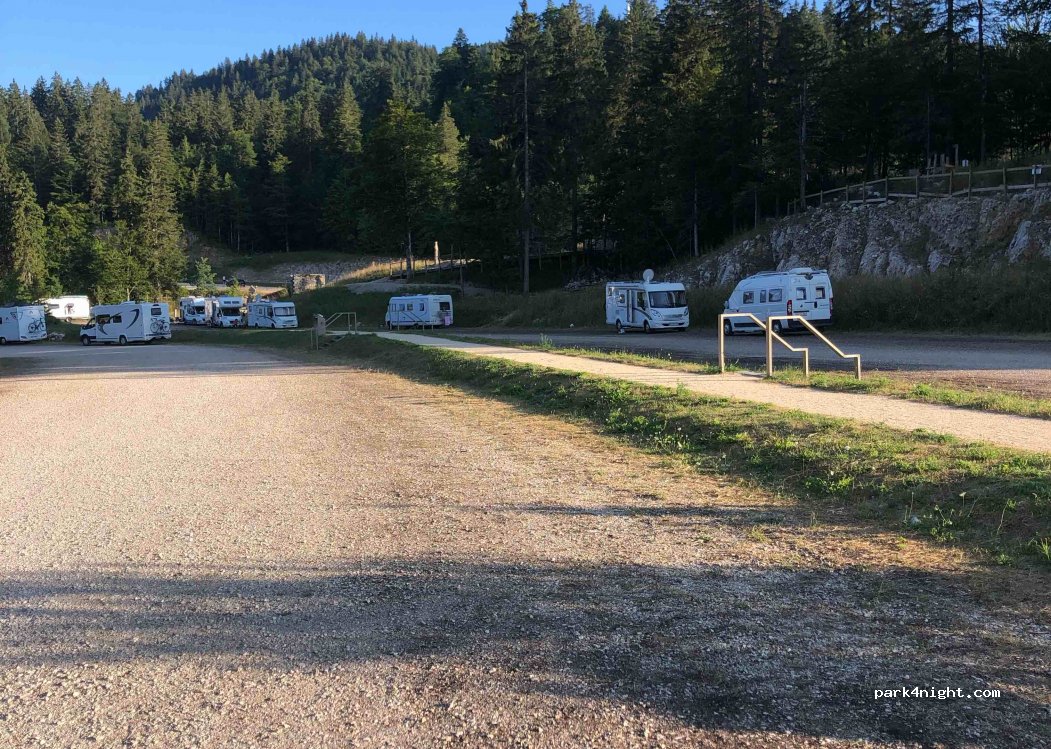 (01410) Mijoux - Rue des Chamois — foto 2
