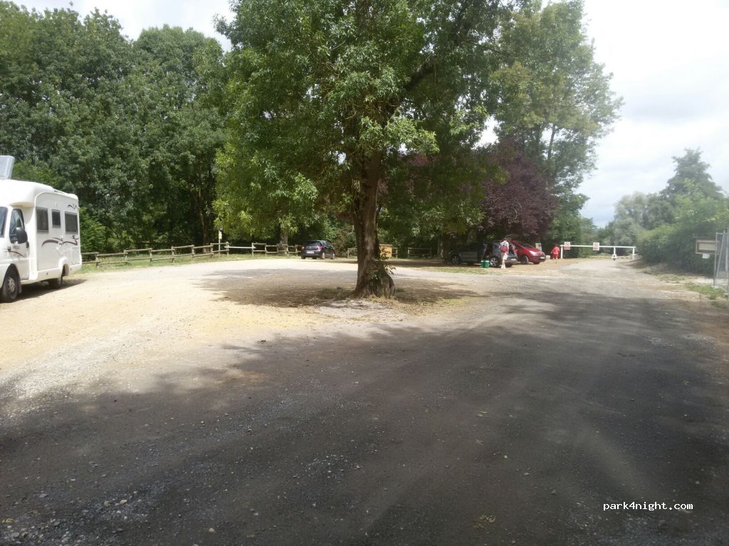 (86270) La Roche-Posay - Les Jardins des Grands Pré — foto