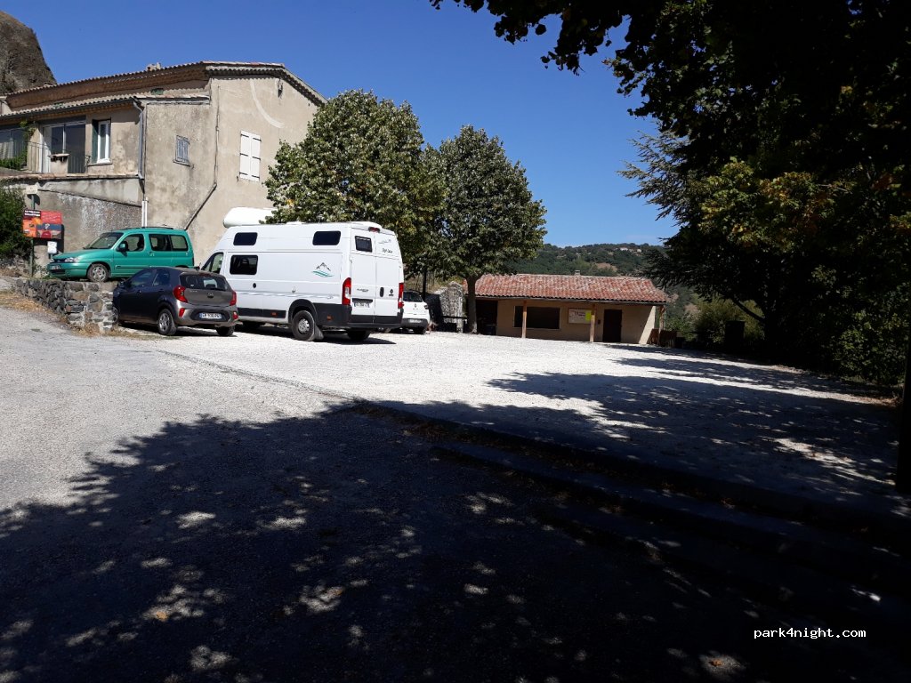(07400) Sceautres - Le Village de Sceautres — foto 2
