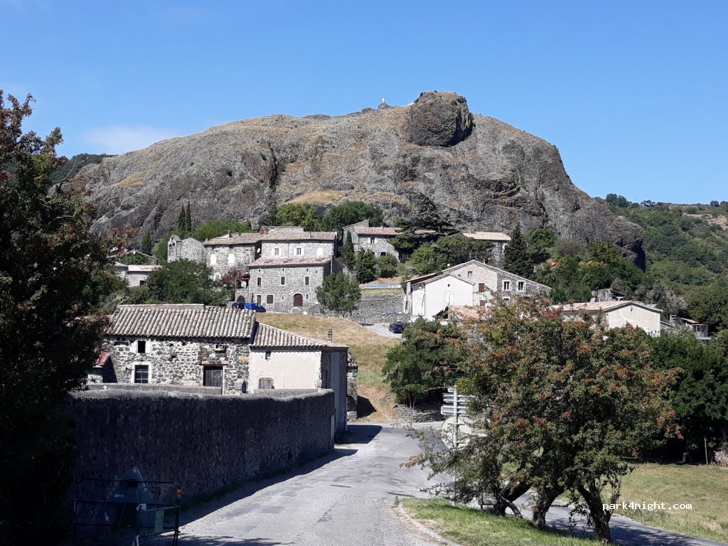 (07400) Sceautres - Le Village de Sceautres — foto 3