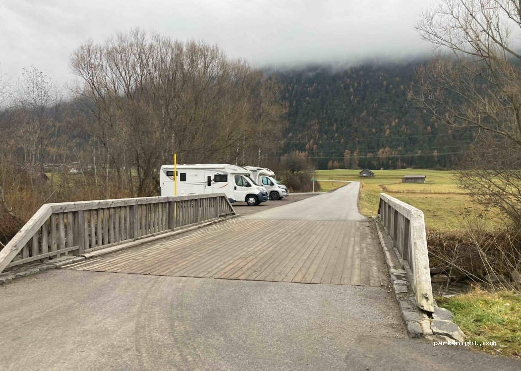 (6464) Tarrenz - Unnamed Road — foto
