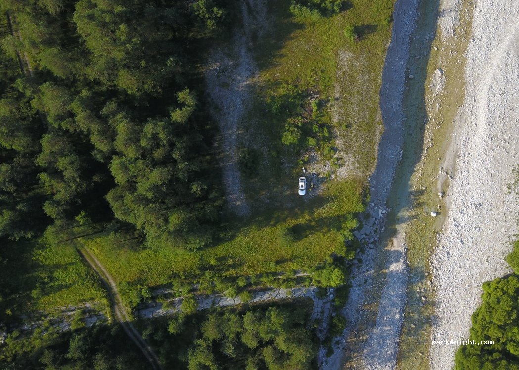(33090) Tramonti di Sotto - Strada Regionale 552 — foto