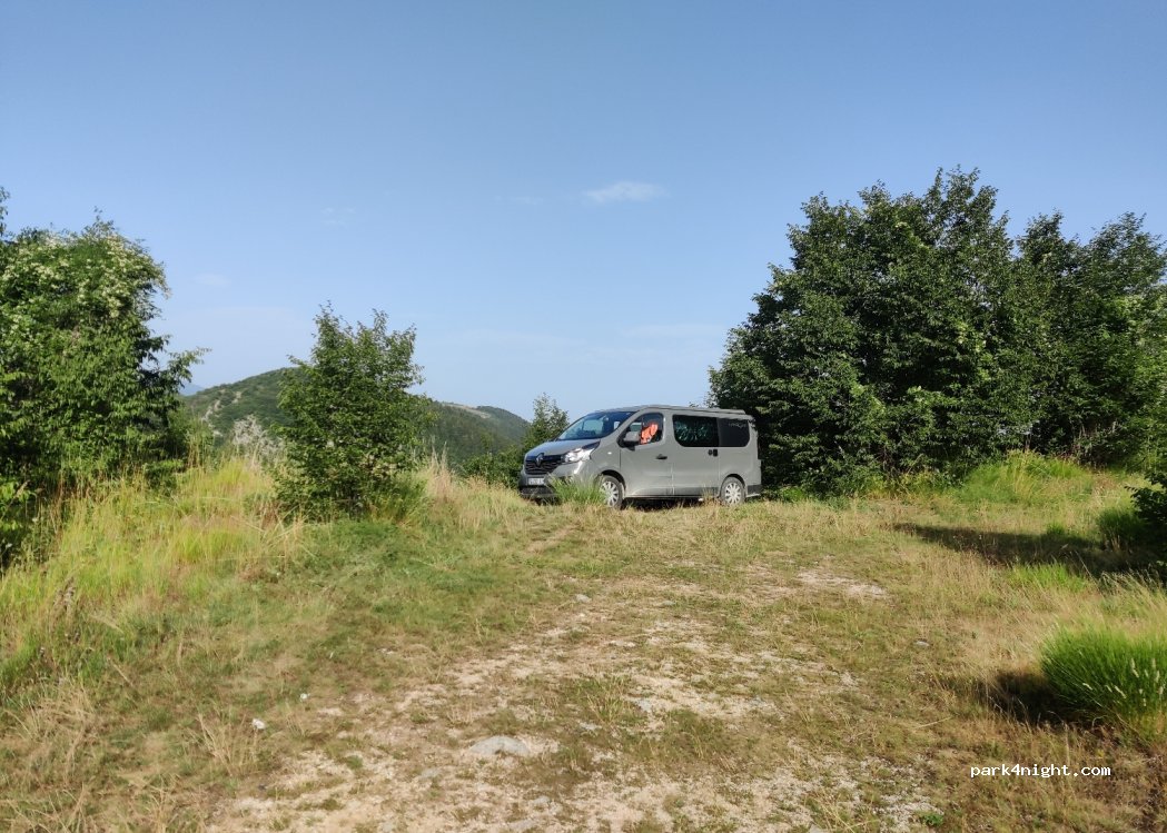 (1063) Bukovik - Unnamed Road — foto