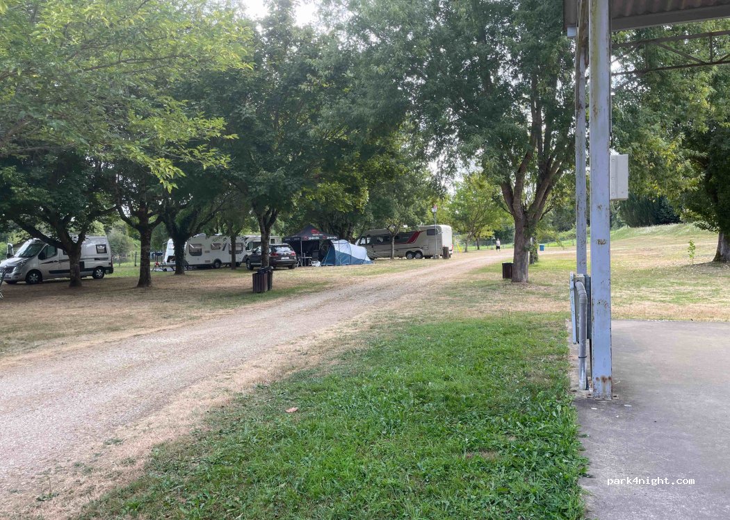 Camping municipal de Sourzac — foto 4