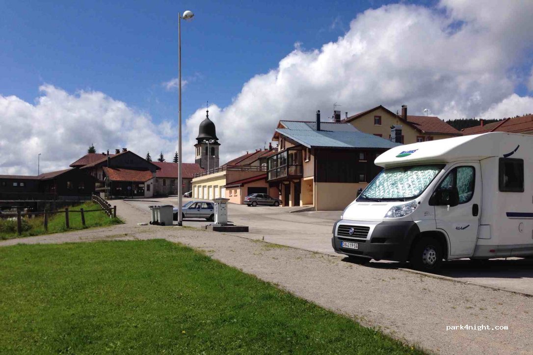 Aire de Camping Car de L'Églantine — foto 2