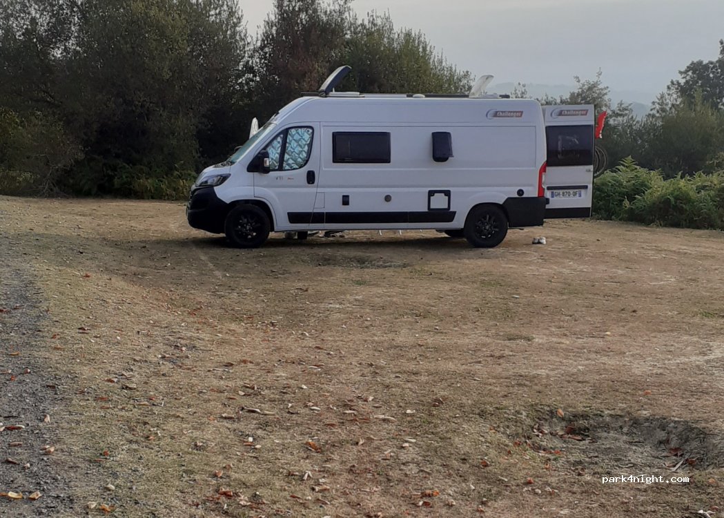 (64240) Hasparren - Unnamed Road — foto 4