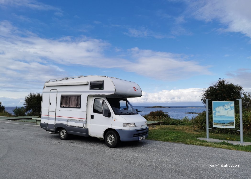 (6430) Bud - Bergsetvegen — foto