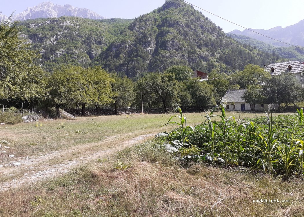 Bujtina Leke Gerla Guesthouse — foto