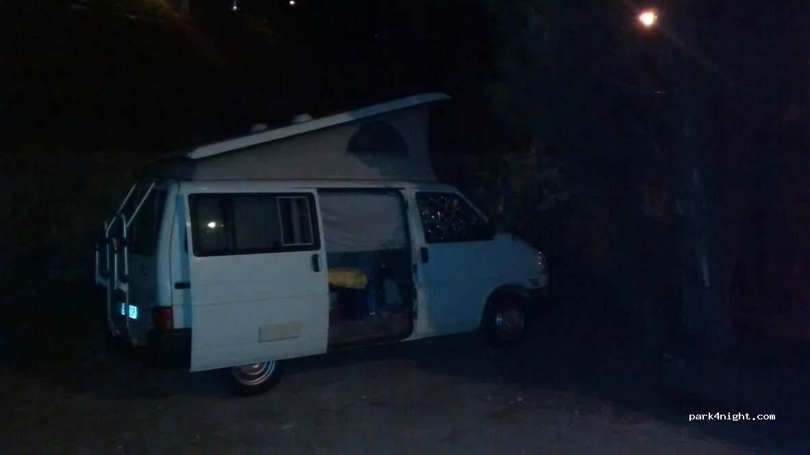 (06250) Mougins - 225a Chemin du Cimetière — foto