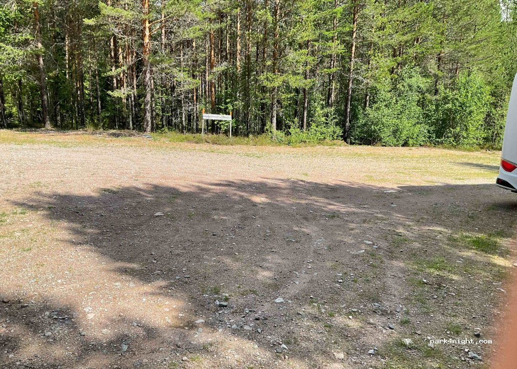 (790 70) Furudal - Unnamed Road — foto 2