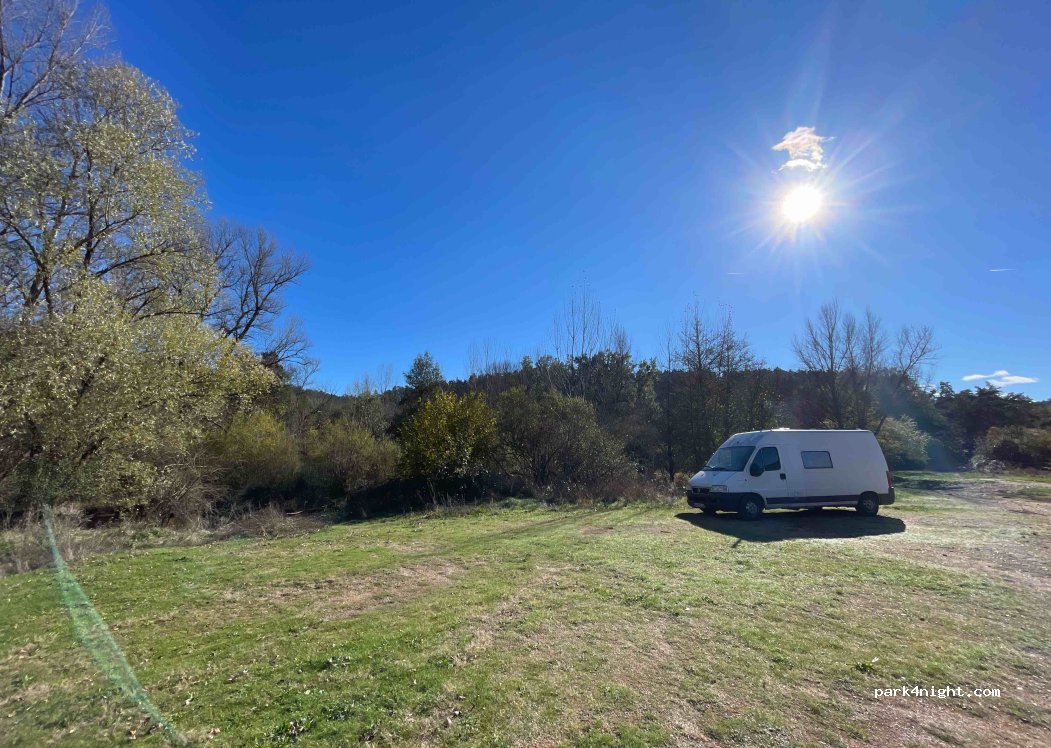 (43210) Bas-en-Basset - Unnamed Road — foto 2