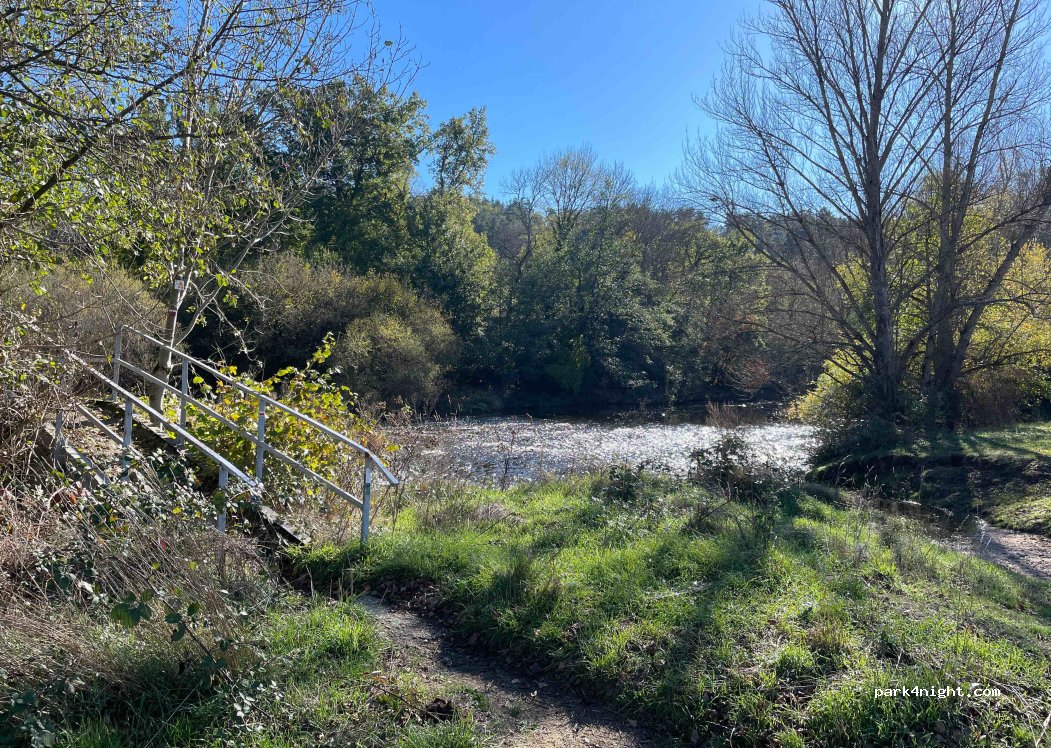 (43210) Bas-en-Basset - Unnamed Road — foto 3